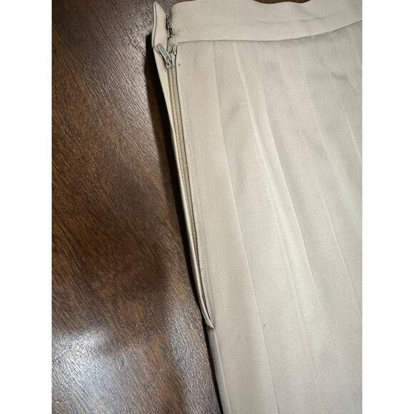 VTG Ellen Tracy Midi Skirt Size 4 Beige Pleated Preppy Academia Office Work Twee - Picture 11 of 11